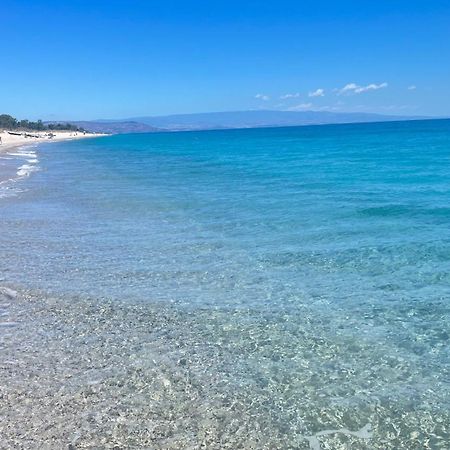 L'Isola Dei Vacanzieri Sant'Andrea Apostolo dello Ionio Eksteriør billede